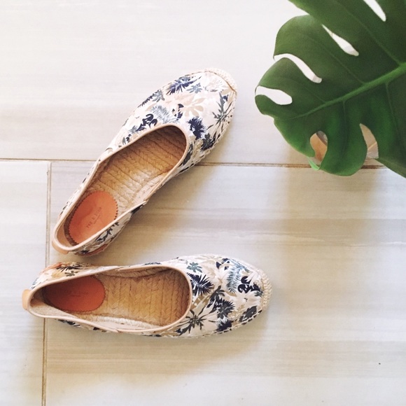 rag & bone Shoes - Floral Rag & Bone Espadrilles